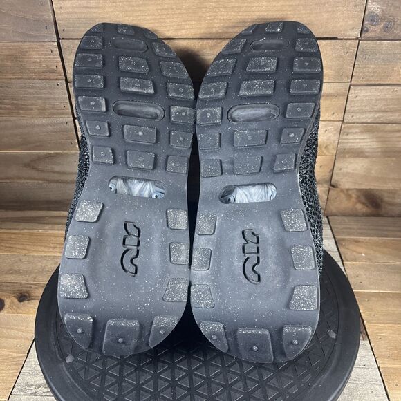 Nike Air Max Flyknit Racer - Picture 9 of 10